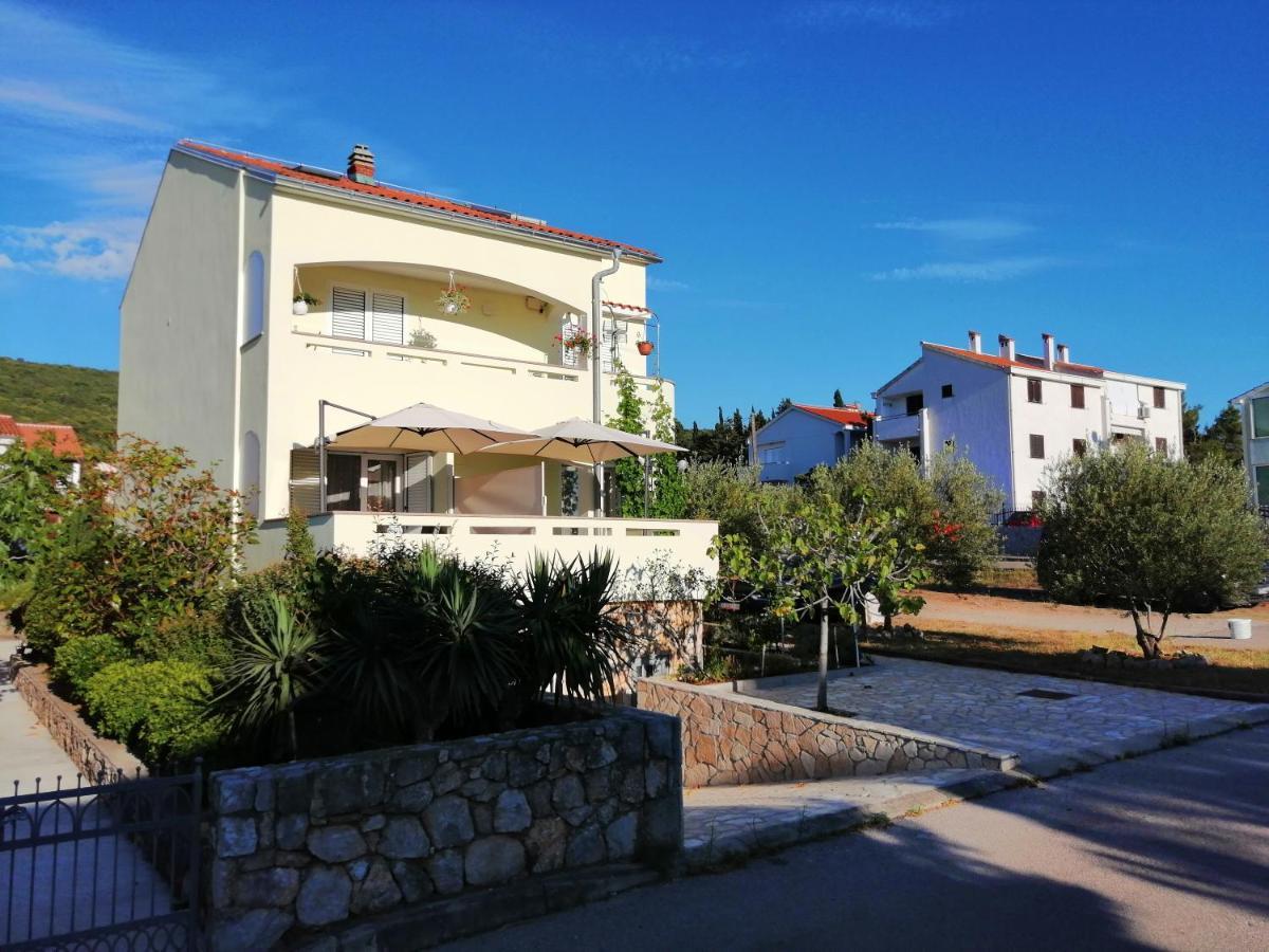 Apartmani Grabovcic Punat Exterior foto